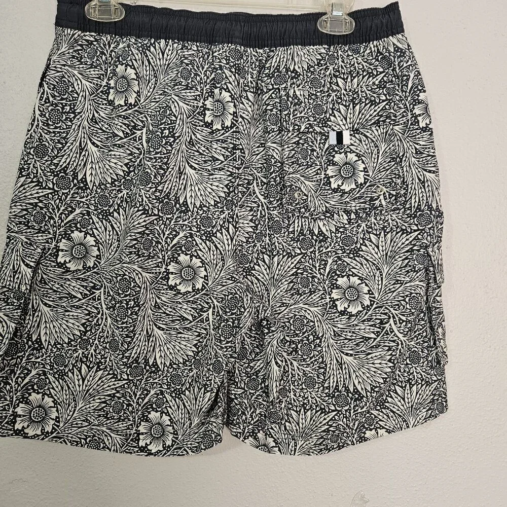 Cremieux Men's Cargo Style Floral Print Beachwear Swim Trunks Size M/M